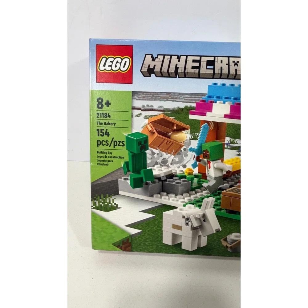 LEGO Minecraft The Bakery 21184 Building Set 154 Pieces Village Creeper Goat